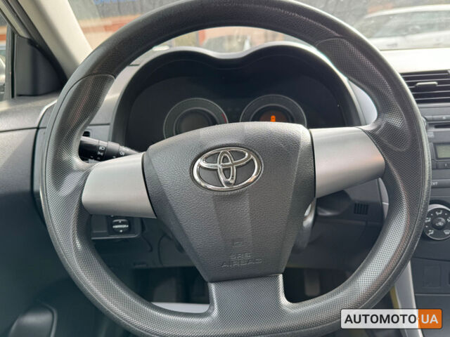 Серый Тойота Королла, объемом двигателя 1.3 л и пробегом 95 тыс. км за 9200 $, фото 12 на Automoto.ua