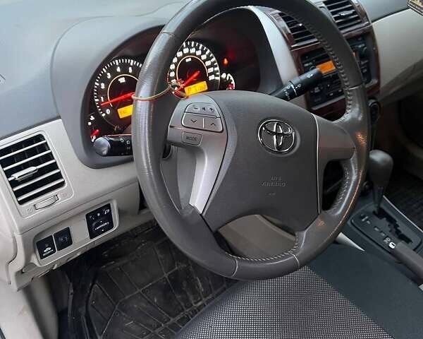 Сірий Тойота Королла, об'ємом двигуна 1.6 л та пробігом 51 тис. км за 11000 $, фото 10 на Automoto.ua