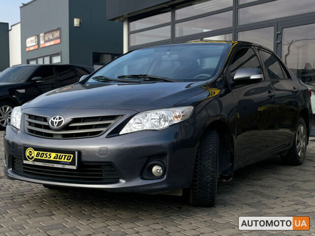 Серый Тойота Королла, объемом двигателя 1.4 л и пробегом 194 тыс. км за 8800 $, фото 2 на Automoto.ua