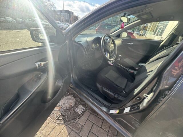 Серый Тойота Королла, объемом двигателя 1.3 л и пробегом 355 тыс. км за 4850 $, фото 8 на Automoto.ua