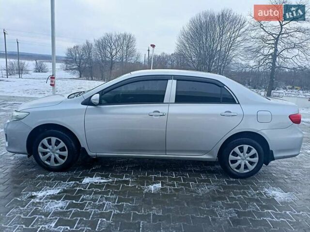 Серый Тойота Королла, объемом двигателя 1.33 л и пробегом 140 тыс. км за 7600 $, фото 11 на Automoto.ua