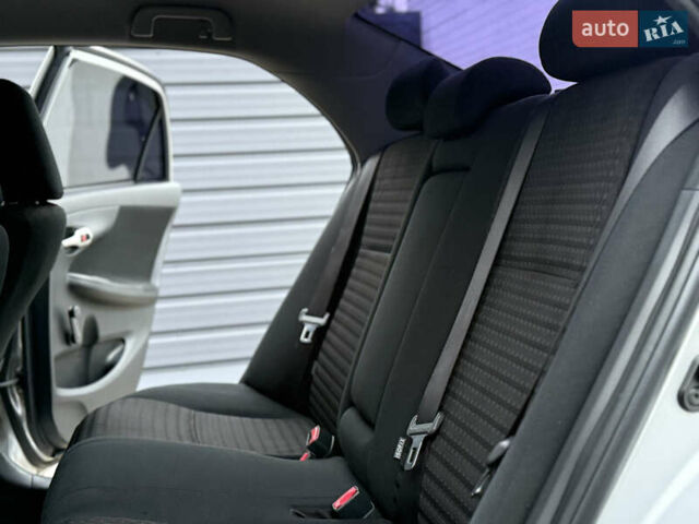 Сірий Тойота Королла, об'ємом двигуна 1.33 л та пробігом 138 тис. км за 7650 $, фото 21 на Automoto.ua