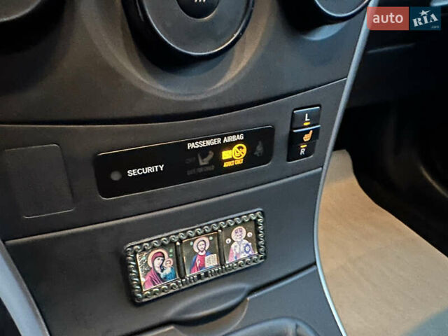 Серый Тойота Королла, объемом двигателя 1.33 л и пробегом 154 тыс. км за 7800 $, фото 15 на Automoto.ua