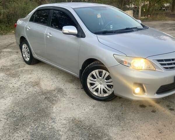 Сірий Тойота Королла, об'ємом двигуна 1.6 л та пробігом 229 тис. км за 9500 $, фото 7 на Automoto.ua