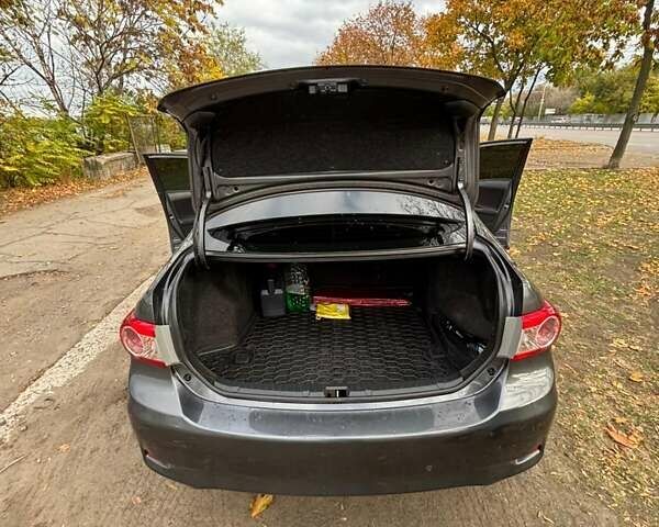 Сірий Тойота Королла, об'ємом двигуна 1.3 л та пробігом 253 тис. км за 7500 $, фото 36 на Automoto.ua