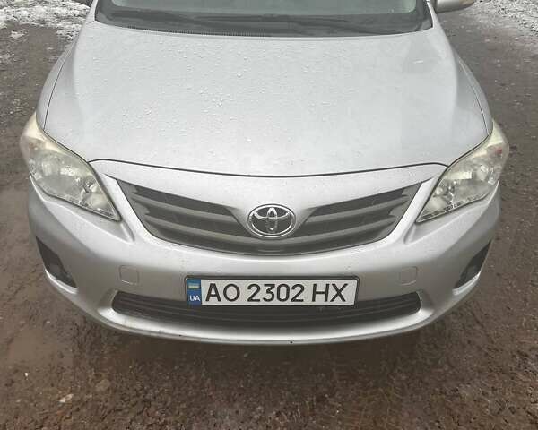 Сірий Тойота Королла, об'ємом двигуна 1.3 л та пробігом 191 тис. км за 6800 $, фото 3 на Automoto.ua