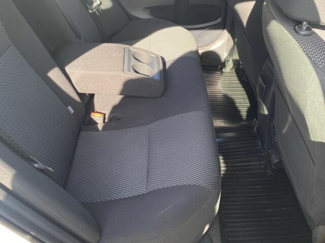 Серый Тойота Королла, объемом двигателя 1.6 л и пробегом 268 тыс. км за 7600 $, фото 8 на Automoto.ua