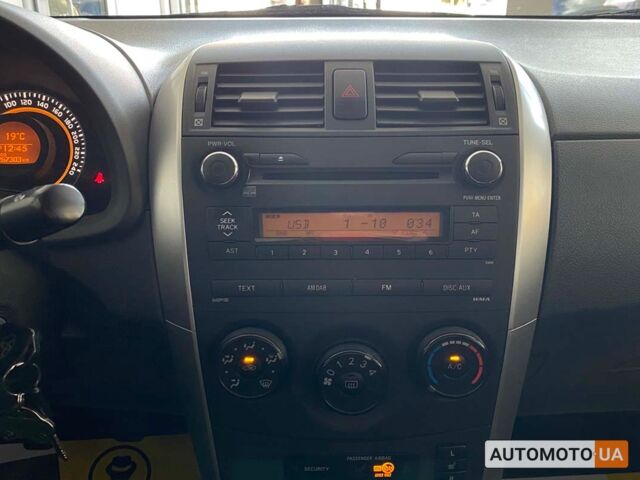 Серый Тойота Королла, объемом двигателя 1.3 л и пробегом 266 тыс. км за 8000 $, фото 17 на Automoto.ua