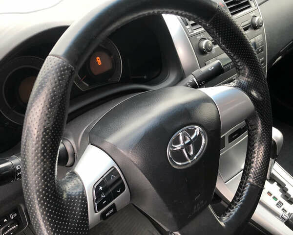 Серый Тойота Королла, объемом двигателя 1.6 л и пробегом 265 тыс. км за 9000 $, фото 19 на Automoto.ua