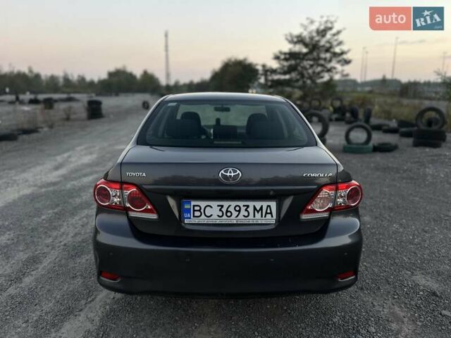 Сірий Тойота Королла, об'ємом двигуна 1.3 л та пробігом 140 тис. км за 7100 $, фото 3 на Automoto.ua