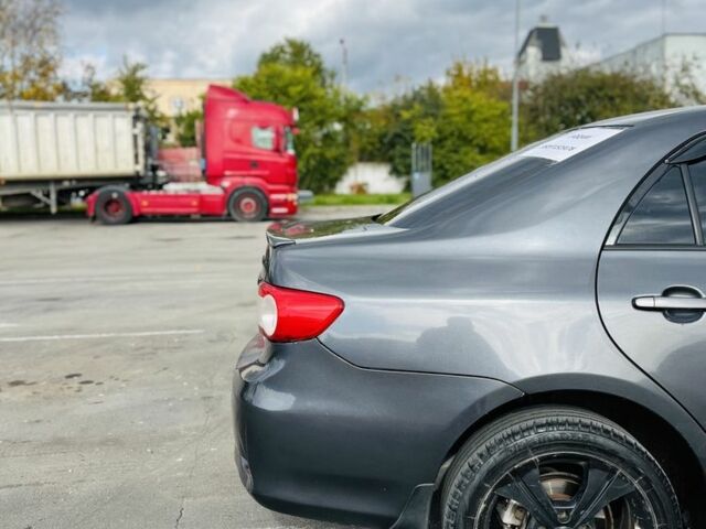 Серый Тойота Королла, объемом двигателя 1.6 л и пробегом 280 тыс. км за 7150 $, фото 14 на Automoto.ua