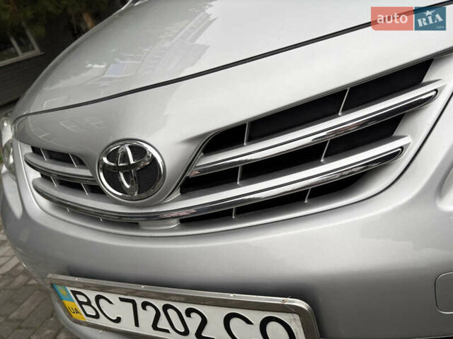 Сірий Тойота Королла, об'ємом двигуна 1.6 л та пробігом 85 тис. км за 12450 $, фото 9 на Automoto.ua