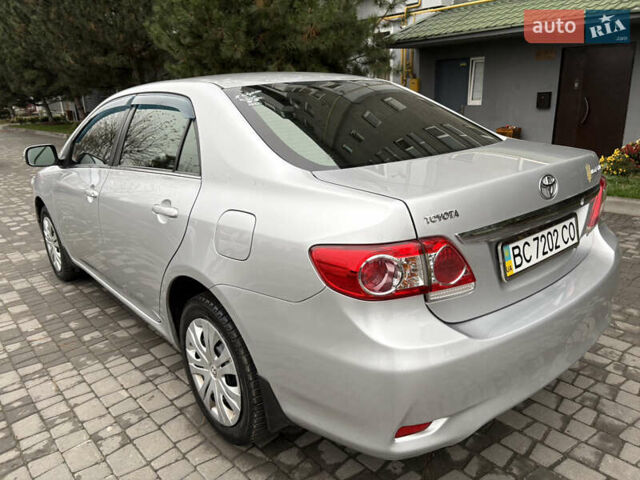 Сірий Тойота Королла, об'ємом двигуна 1.6 л та пробігом 85 тис. км за 12450 $, фото 3 на Automoto.ua