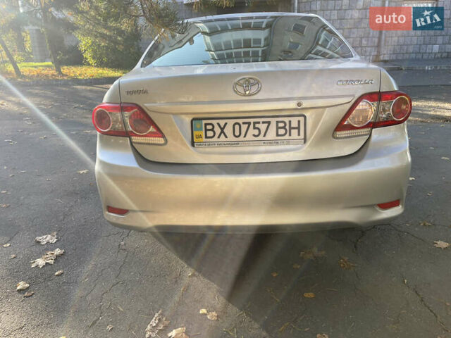Тойота Королла 2011 в Хмельницком на Automoto.ua Серый Тойота Королла, объемом двигателя 1.6 л и пробегом 118 тыс. км за 8500 $, фото 2 на Automoto.ua