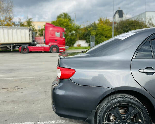 Серый Тойота Королла, объемом двигателя 1.6 л и пробегом 280 тыс. км за 7150 $, фото 12 на Automoto.ua