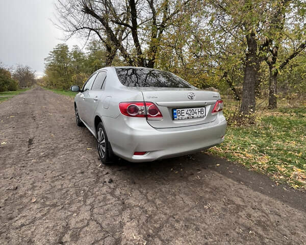 Сірий Тойота Королла, об'ємом двигуна 1.59 л та пробігом 217 тис. км за 8500 $, фото 10 на Automoto.ua