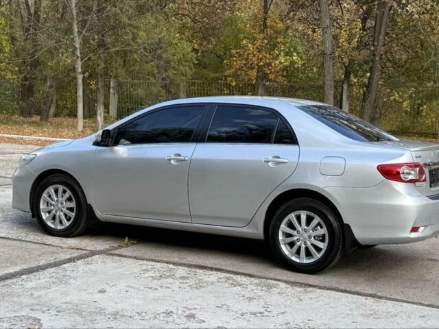 Серый Тойота Королла, объемом двигателя 1.6 л и пробегом 83 тыс. км за 10800 $, фото 8 на Automoto.ua