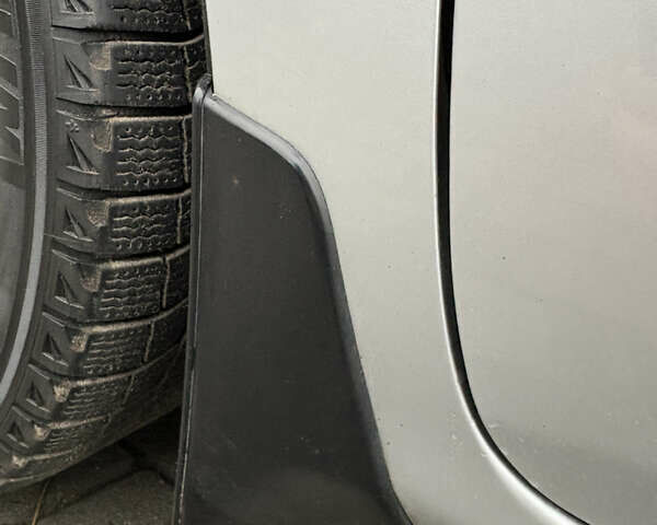 Сірий Тойота Королла, об'ємом двигуна 1.6 л та пробігом 85 тис. км за 12450 $, фото 24 на Automoto.ua