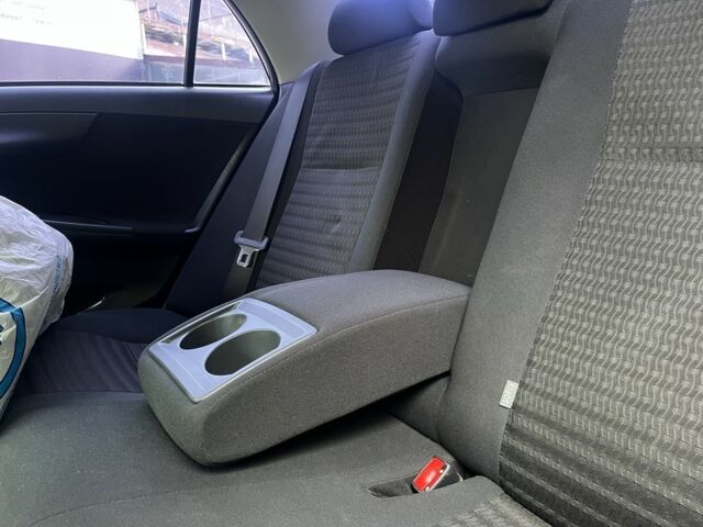 Серый Тойота Королла, объемом двигателя 1.6 л и пробегом 208 тыс. км за 8800 $, фото 20 на Automoto.ua