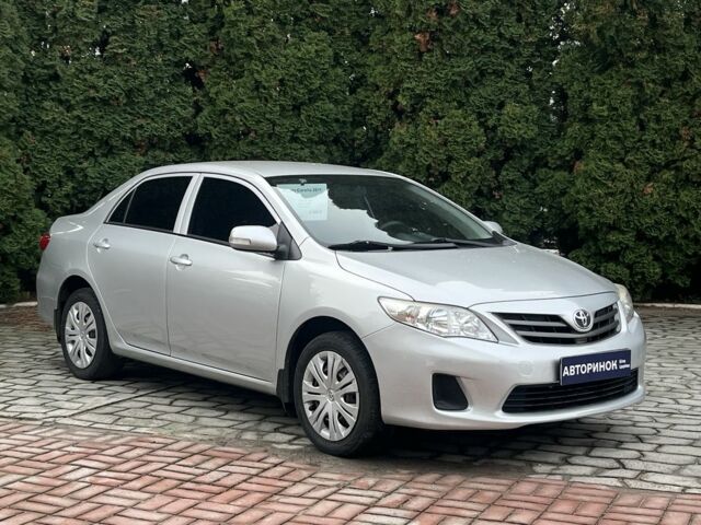 Серый Тойота Королла, объемом двигателя 1.6 л и пробегом 208 тыс. км за 8800 $, фото 1 на Automoto.ua