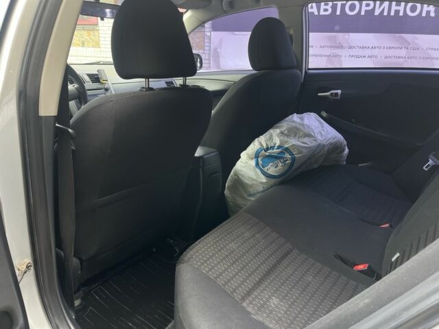 Серый Тойота Королла, объемом двигателя 1.6 л и пробегом 208 тыс. км за 8800 $, фото 19 на Automoto.ua