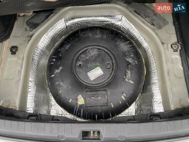 Серый Тойота Королла, объемом двигателя 1.33 л и пробегом 232 тыс. км за 7150 $, фото 14 на Automoto.ua