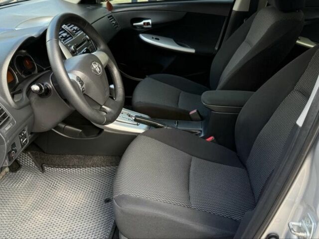 Серый Тойота Королла, объемом двигателя 1.6 л и пробегом 83 тыс. км за 10800 $, фото 13 на Automoto.ua