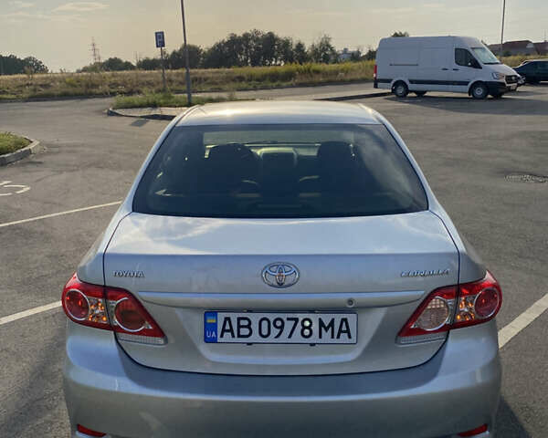 Серый Тойота Королла, объемом двигателя 1.33 л и пробегом 124 тыс. км за 8199 $, фото 4 на Automoto.ua