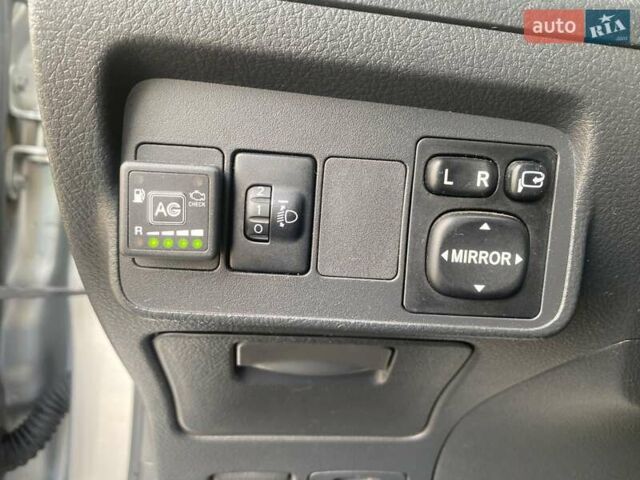 Серый Тойота Королла, объемом двигателя 1.33 л и пробегом 232 тыс. км за 7150 $, фото 12 на Automoto.ua