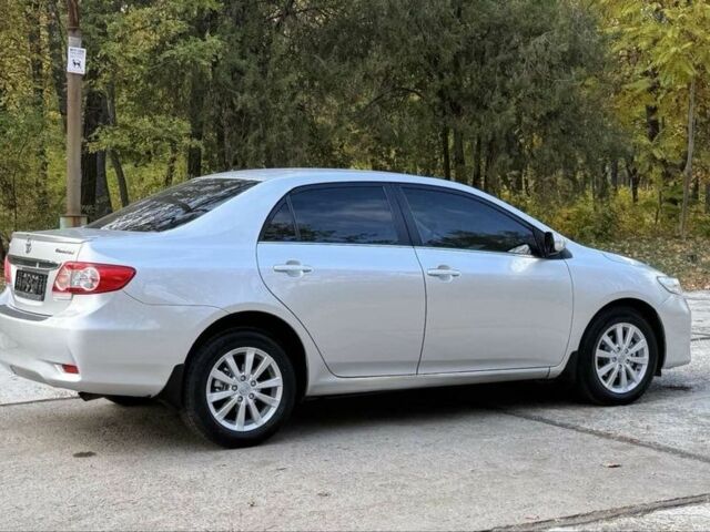 Серый Тойота Королла, объемом двигателя 1.6 л и пробегом 83 тыс. км за 10800 $, фото 11 на Automoto.ua