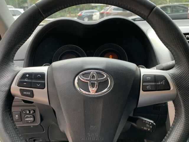 Серый Тойота Королла, объемом двигателя 1.6 л и пробегом 174 тыс. км за 8500 $, фото 4 на Automoto.ua