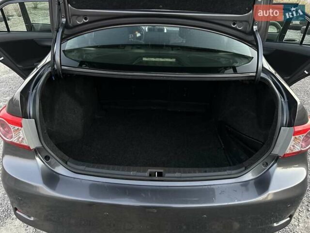 Сірий Тойота Королла, об'ємом двигуна 1.3 л та пробігом 140 тис. км за 7100 $, фото 12 на Automoto.ua