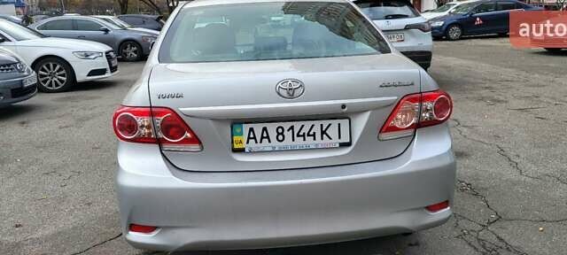 Серый Тойота Королла, объемом двигателя 1.33 л и пробегом 65 тыс. км за 9888 $, фото 3 на Automoto.ua
