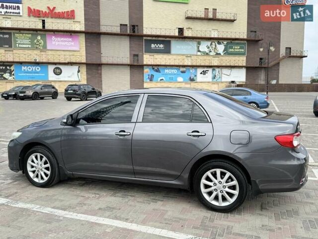Серый Тойота Королла, объемом двигателя 1.6 л и пробегом 174 тыс. км за 10000 $, фото 5 на Automoto.ua