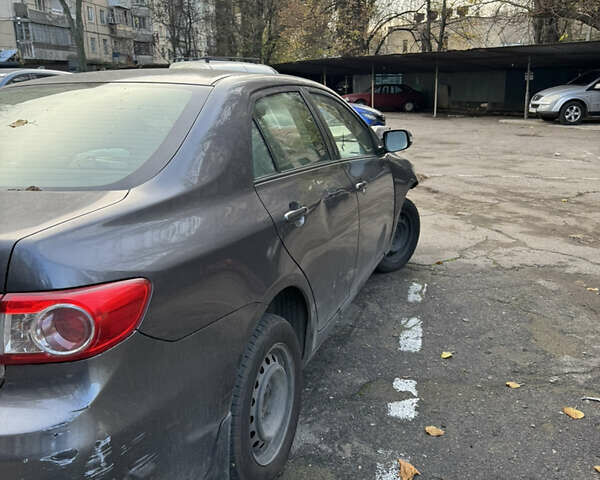 Сірий Тойота Королла, об'ємом двигуна 1.33 л та пробігом 258 тис. км за 4700 $, фото 8 на Automoto.ua