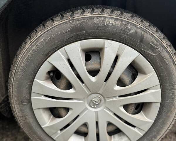 Серый Тойота Королла, объемом двигателя 1.6 л и пробегом 174 тыс. км за 10000 $, фото 19 на Automoto.ua