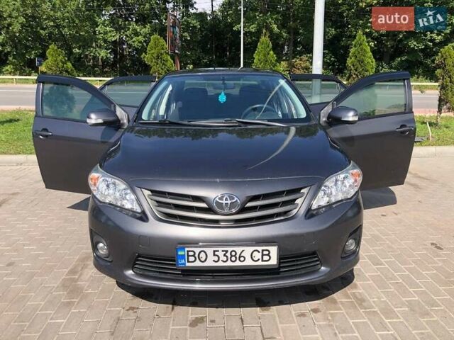 Сірий Тойота Королла, об'ємом двигуна 1.33 л та пробігом 174 тис. км за 7500 $, фото 1 на Automoto.ua