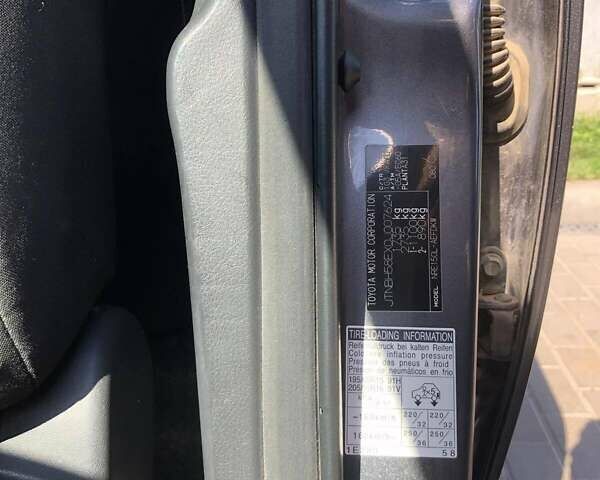 Сірий Тойота Королла, об'ємом двигуна 1.33 л та пробігом 174 тис. км за 7500 $, фото 11 на Automoto.ua