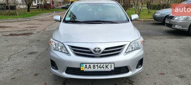Серый Тойота Королла, объемом двигателя 1.33 л и пробегом 65 тыс. км за 9888 $, фото 4 на Automoto.ua