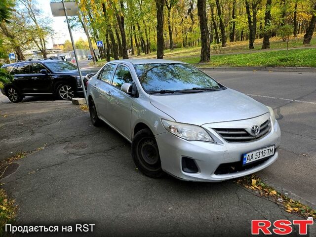 Серый Тойота Королла, объемом двигателя 1.6 л и пробегом 219 тыс. км за 6799 $, фото 1 на Automoto.ua