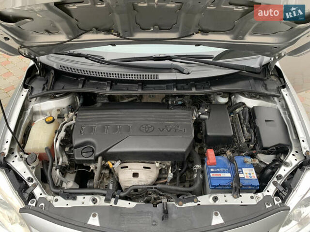 Серый Тойота Королла, объемом двигателя 1.33 л и пробегом 254 тыс. км за 6599 $, фото 13 на Automoto.ua