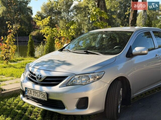Сірий Тойота Королла, об'ємом двигуна 1.33 л та пробігом 210 тис. км за 5700 $, фото 2 на Automoto.ua