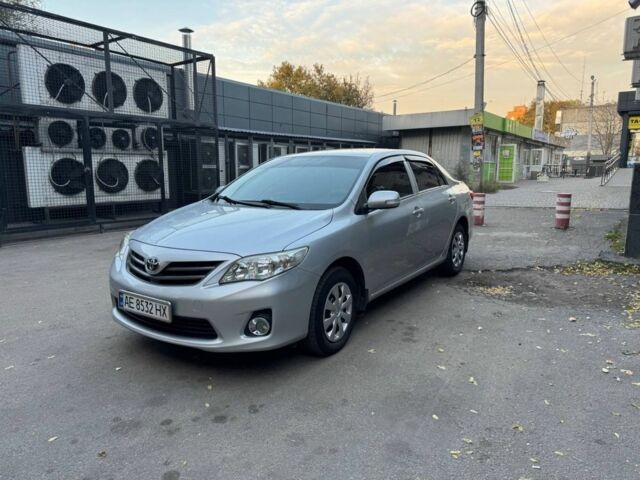 Сірий Тойота Королла, об'ємом двигуна 1.3 л та пробігом 223 тис. км за 8000 $, фото 6 на Automoto.ua