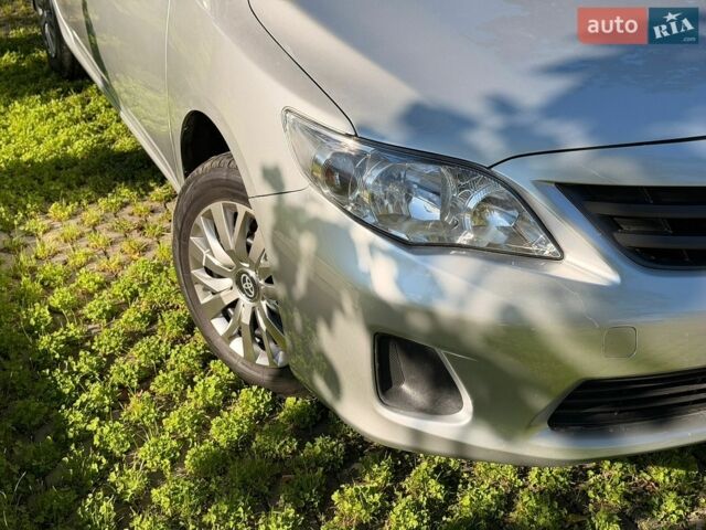 Сірий Тойота Королла, об'ємом двигуна 1.33 л та пробігом 210 тис. км за 5700 $, фото 4 на Automoto.ua