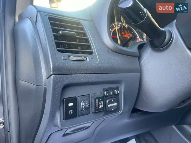 Сірий Тойота Королла, об'ємом двигуна 1.6 л та пробігом 180 тис. км за 10299 $, фото 19 на Automoto.ua