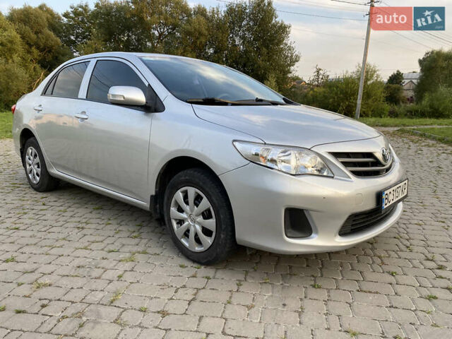 Серый Тойота Королла, объемом двигателя 1.33 л и пробегом 229 тыс. км за 6900 $, фото 1 на Automoto.ua