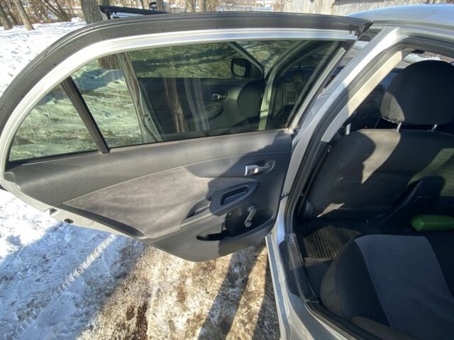 Серый Тойота Королла, объемом двигателя 1.6 л и пробегом 199 тыс. км за 8200 $, фото 3 на Automoto.ua