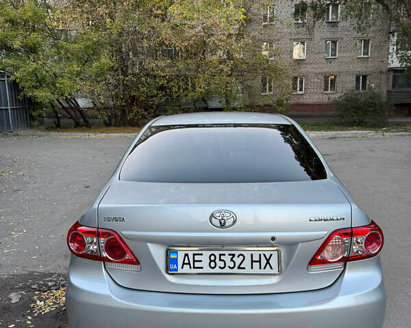 Сірий Тойота Королла, об'ємом двигуна 1.33 л та пробігом 223 тис. км за 8000 $, фото 9 на Automoto.ua