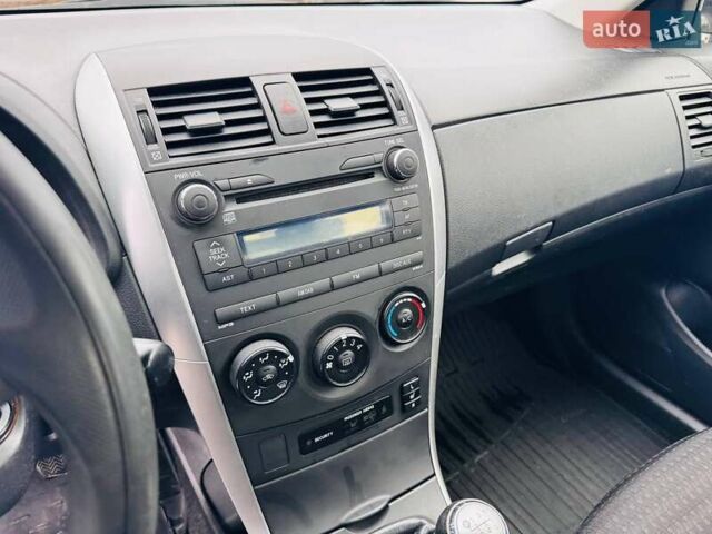 Серый Тойота Королла, объемом двигателя 1.33 л и пробегом 270 тыс. км за 5300 $, фото 30 на Automoto.ua