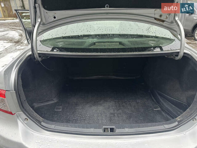 Серый Тойота Королла, объемом двигателя 1.33 л и пробегом 297 тыс. км за 5800 $, фото 9 на Automoto.ua